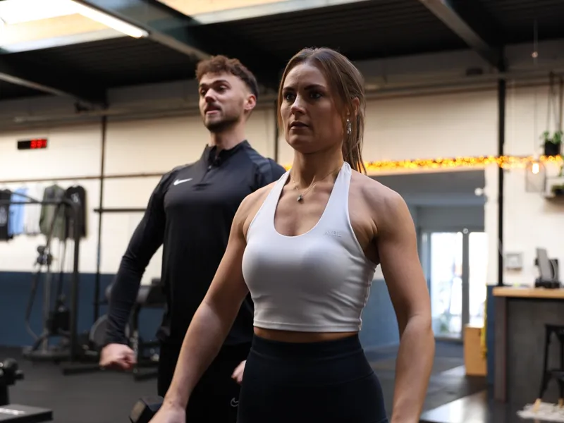 sport pijn vrij met het pijnvrij traject van fit by fysio Word ook fit met Fit by Fysio
